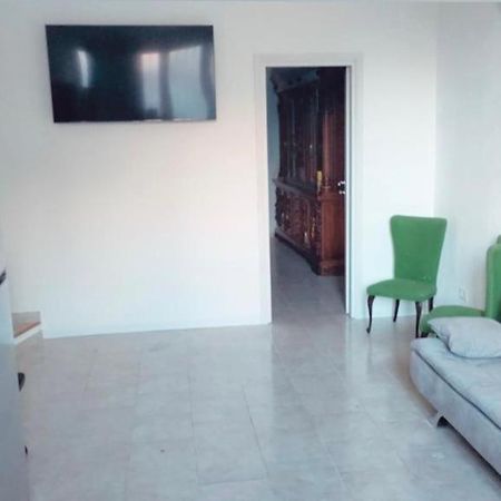 Milan New Apartment Near To De Metro ภายนอก รูปภาพ