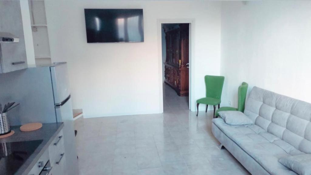 Milan New Apartment Near To De Metro ภายนอก รูปภาพ